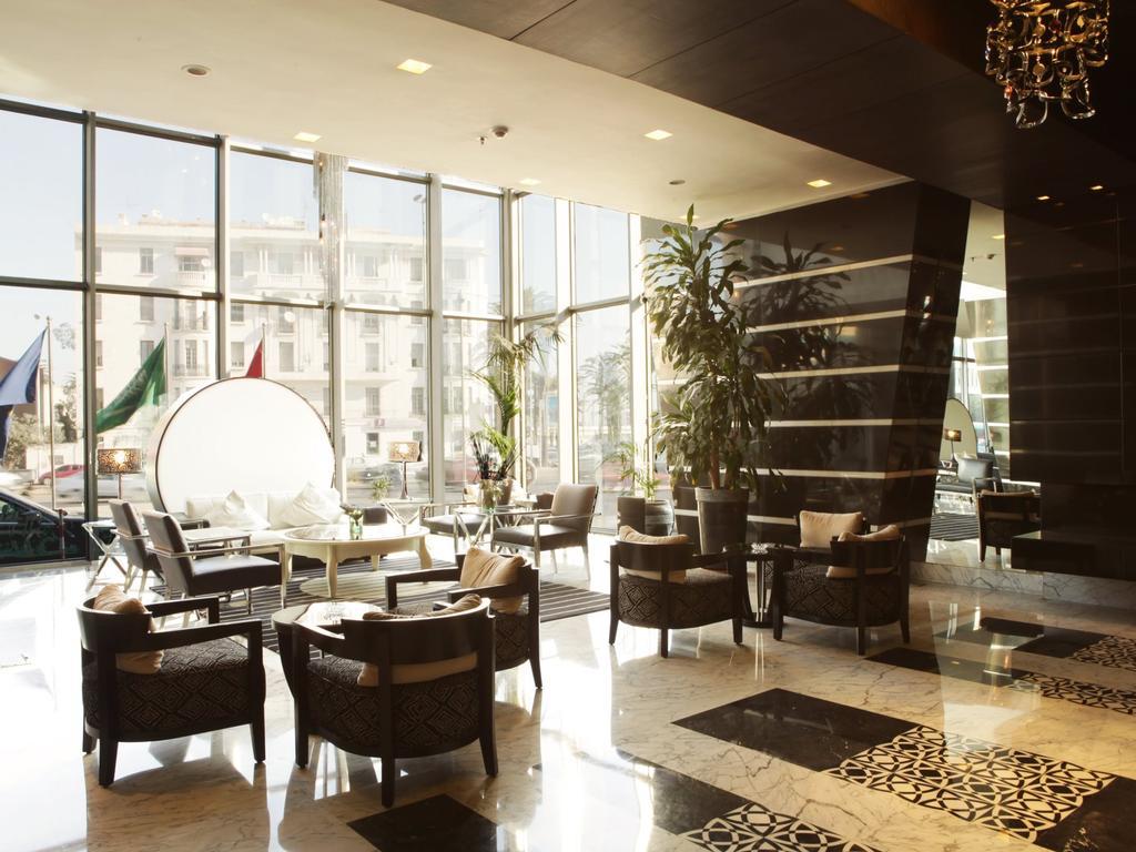 Hotel Farah Casablanca Exterior foto The lobby of the hotel